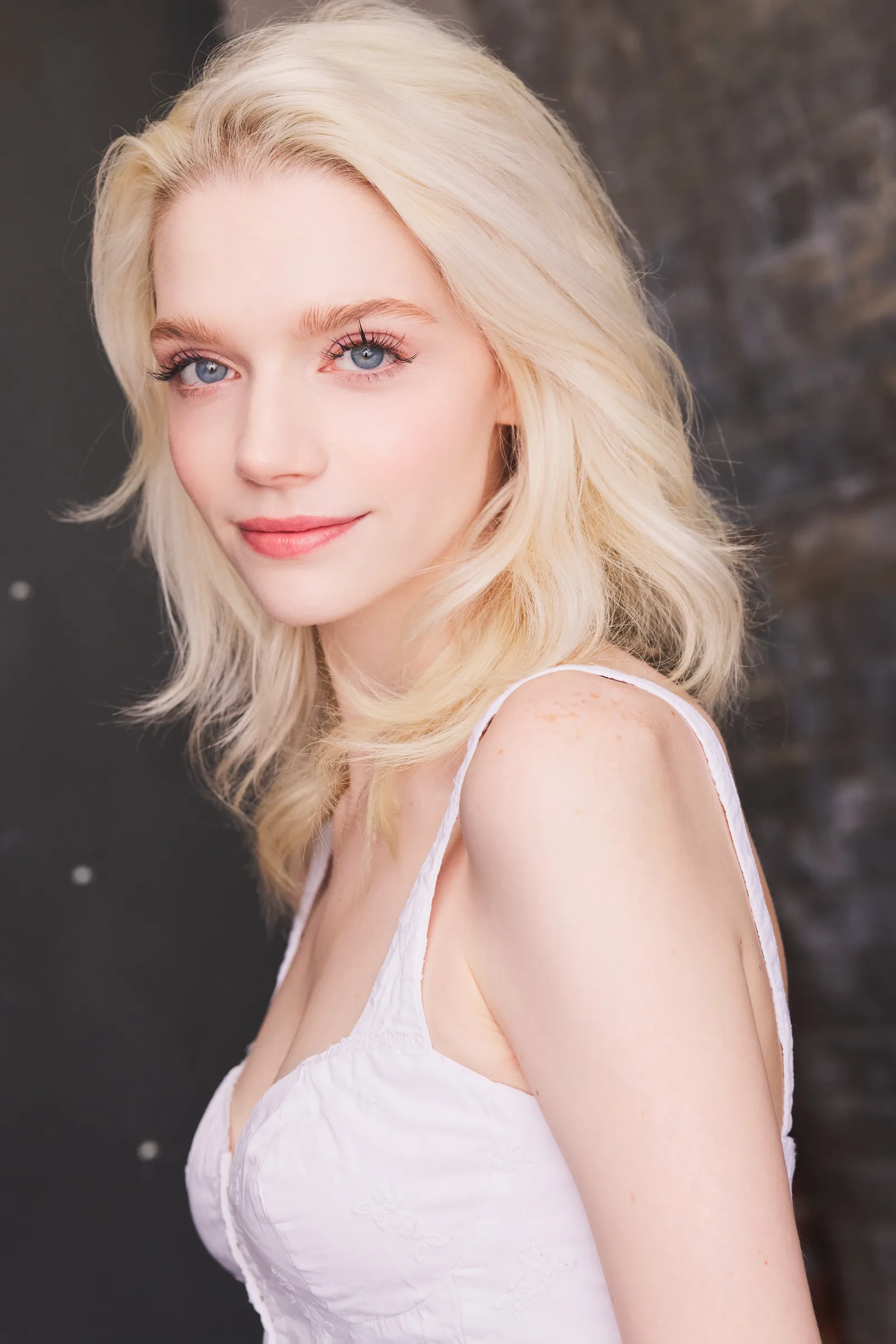 Ariana Hardie Hollywood Headshot
