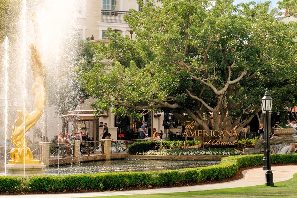 The fountain and lawn at The Americana at Brand