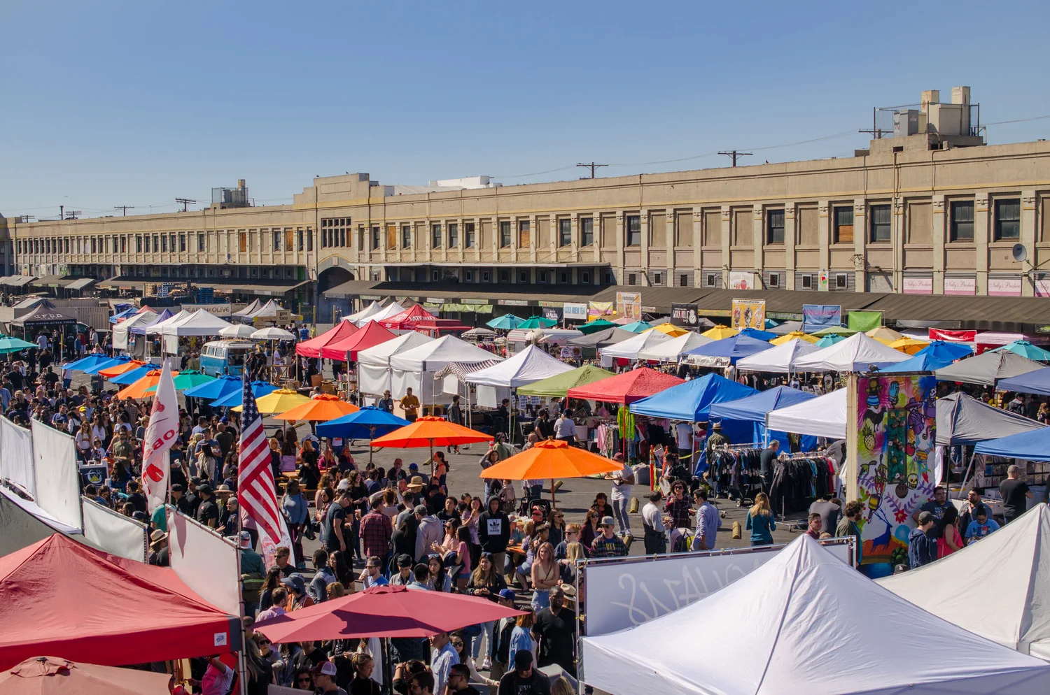 Crowds browse food vendors at Smorgasburg LA at ROW DTLA
