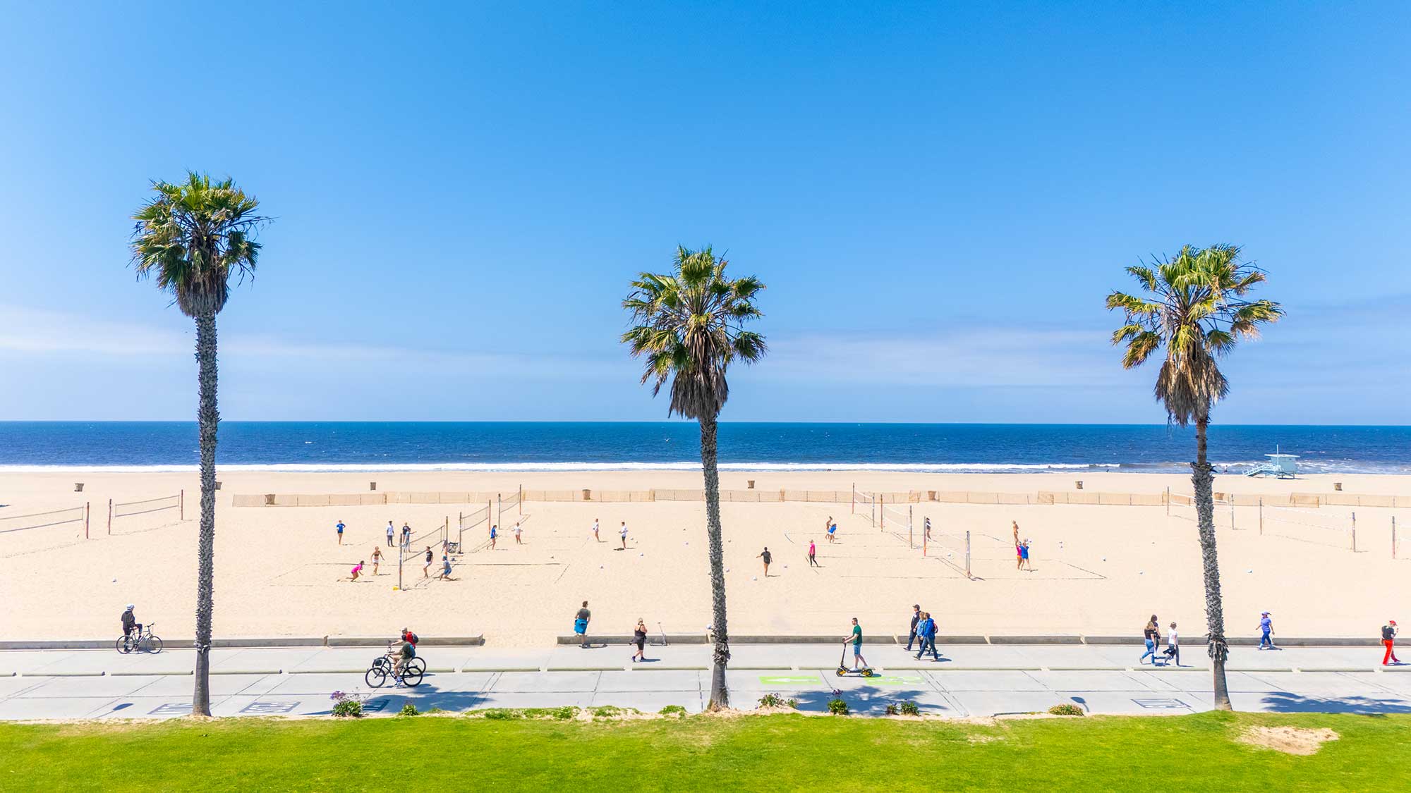 Golden sand and blue water on a perfect Santa Monica beach day