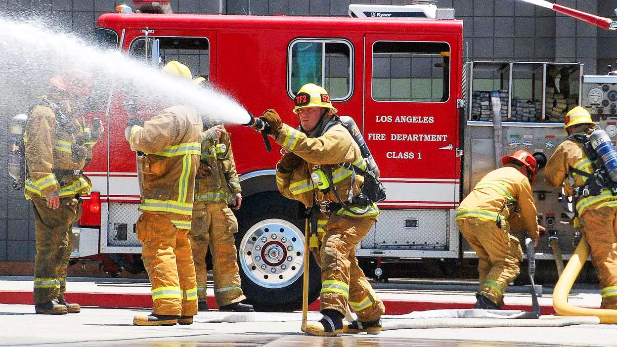 LA Fire Department fighting wildfires in Los Angeles California in LA today.