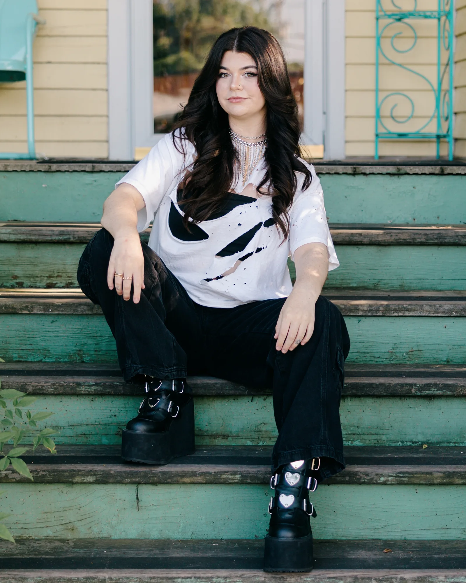 XOË MILES headshot for music industry
