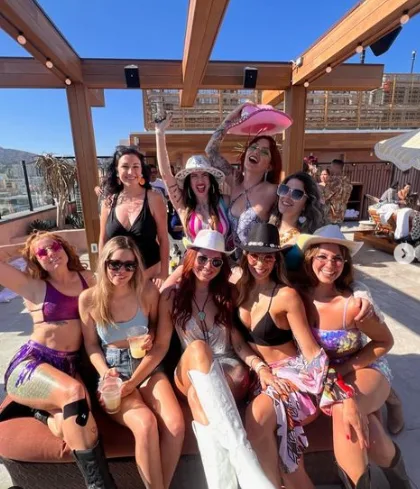 Desert 5 Spot, Pioneertown-inspired rooftop bar in Hollywood