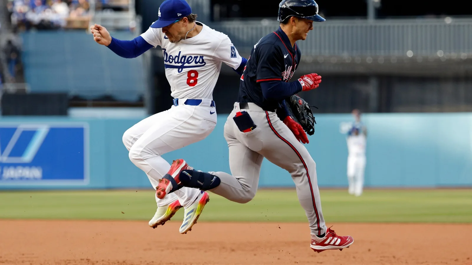  A Major League Baseball matchup between two of the National League’s top teams at Dodger Stadium (1000 Vin Scully Ave., Los Angeles, CA 90012)